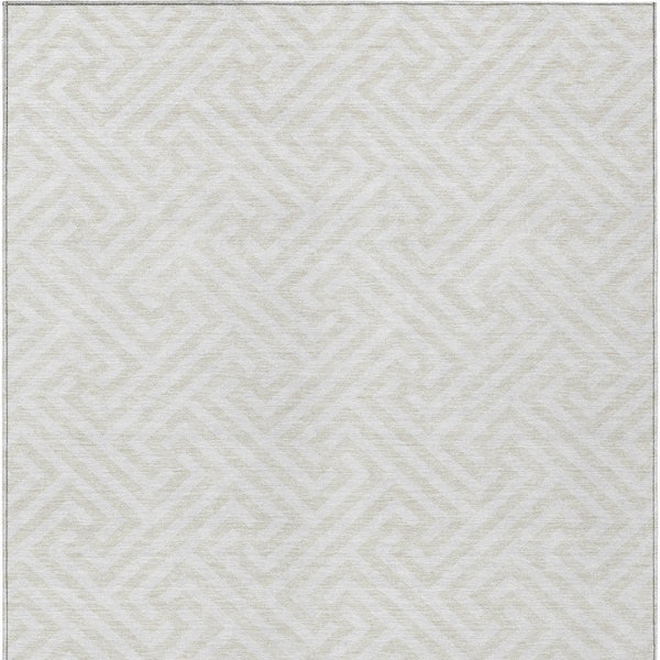 Homeroots 3' Black And Ivory Geometric Washable Area Rug For Indoor And Outdoor Spaces, Durable & Stylish 9' X 12' Polyester 583592