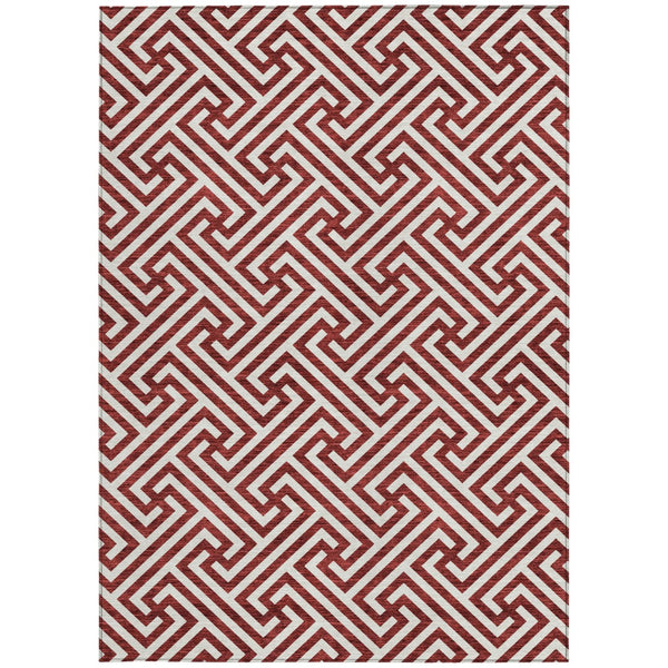 Homeroots 3' Black And Ivory Geometric Washable Area Rug For Indoor And Outdoor Spaces, Durable & Stylish 5' X 8' Polyester 583595