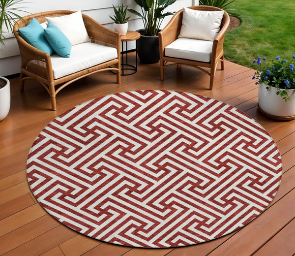 HomeRoots 5' Stylish Merlot and Ivory Geometric Area Rug for Indoor and Outdoor Use - Washable and Durable 8' Round 583596