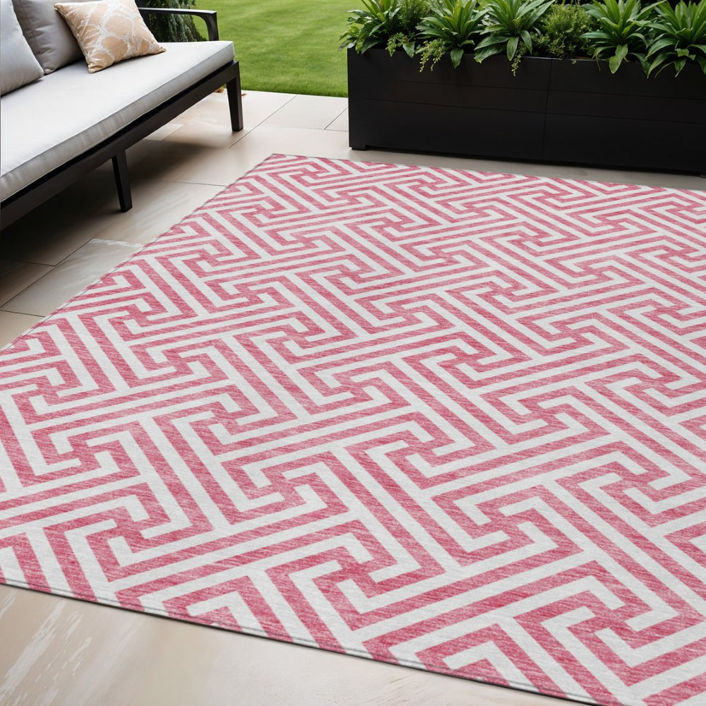 HomeRoots 5' Modern Pink and Ivory Geometric Washable Area Rug for Indoor and Outdoor High-Traffic Spaces 5' X 8' 583613