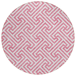 HomeRoots 5' Modern Pink and Ivory Geometric Washable Area Rug for Indoor and Outdoor High-Traffic Spaces 8' Round 583614