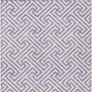 Homeroots 3' Black And Ivory Geometric Washable Area Rug For Indoor And Outdoor Spaces, Durable & Stylish 3' X 5' Polyester 583618