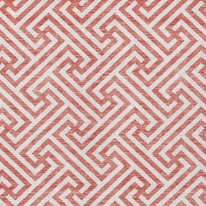 Homeroots 3' Black And Ivory Geometric Washable Area Rug For Indoor And Outdoor Spaces, Durable & Stylish 5' X 8' Polyester 583625