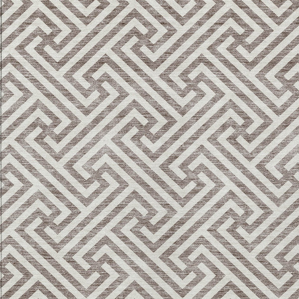 Homeroots 3' Black And Ivory Geometric Washable Area Rug For Indoor And Outdoor Spaces, Durable & Stylish 5' X 8' Polyester 583637