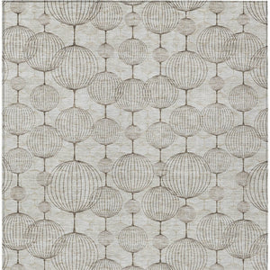 Homeroots 3' Artichoke Green Geometric Washable Area Rug - Perfect For Indoor And Outdoor Spaces, Durable Design 3' X 5' Polyester 583648