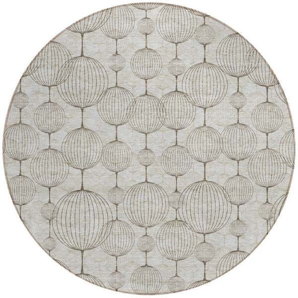 Homeroots 3' Artichoke Green Geometric Washable Area Rug - Perfect For Indoor And Outdoor Spaces, Durable Design 8' Round Polyester 583650