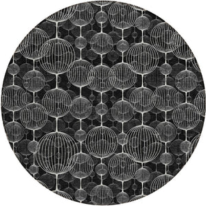 Homeroots 3' Artichoke Green Geometric Washable Area Rug - Perfect For Indoor And Outdoor Spaces, Durable Design 8' Round Polyester 583656