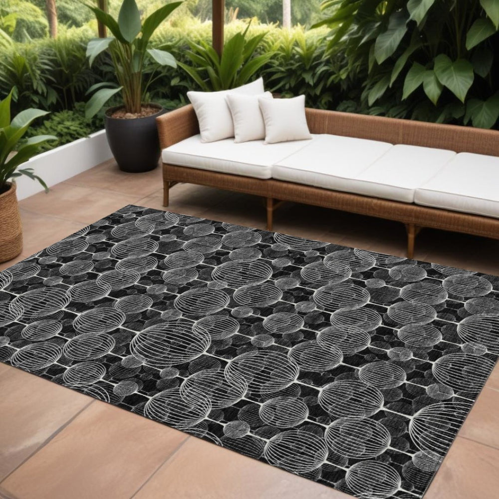 HomeRoots 9' Black Charcoal and Ivory Geometric Area Rug – Stylish, Washable, Durable for Indoor & Outdoor Use 9' X 12' 583658