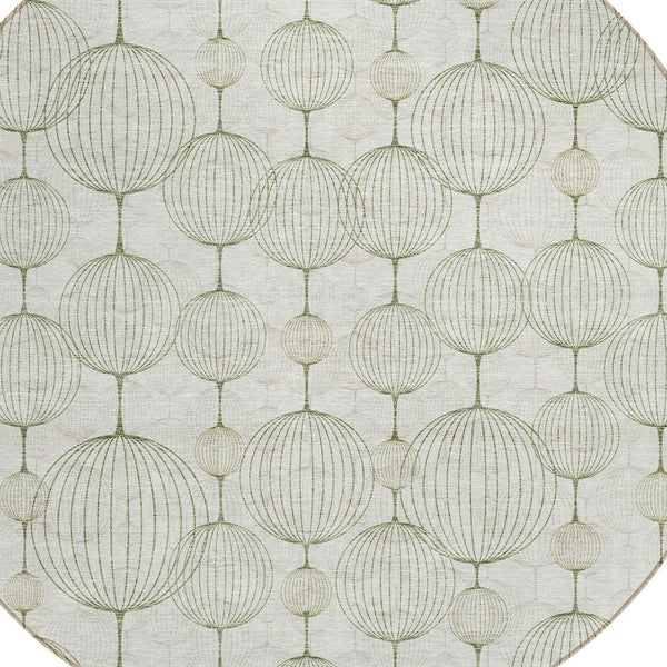 Homeroots 3' Artichoke Green Geometric Washable Area Rug - Perfect For Indoor And Outdoor Spaces, Durable Design 8' Round Polyester 583668