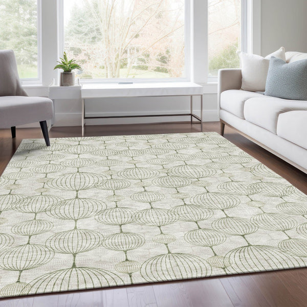 Homeroots 3' Artichoke Green Geometric Washable Area Rug - Perfect For Indoor And Outdoor Spaces, Durable Design 8' X 10' Polyester 583669