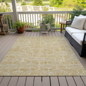 Homeroots 3' Artichoke Green Geometric Washable Area Rug - Perfect For Indoor And Outdoor Spaces, Durable Design 10' X 14' Polyester 583677