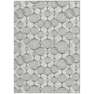 Homeroots 3' Artichoke Green Geometric Washable Area Rug - Perfect For Indoor And Outdoor Spaces, Durable Design 10' X 14' Polyester 583683