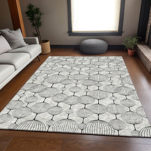 Homeroots 3' Artichoke Green Geometric Washable Area Rug - Perfect For Indoor And Outdoor Spaces, Durable Design 5' X 8' Polyester 583685