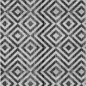 Homeroots 3' Stylish Black, Gray & Silver Geometric Washable Rug For Indoor/Outdoor Spaces - Durable Design 8' X 10' Polyester 583693