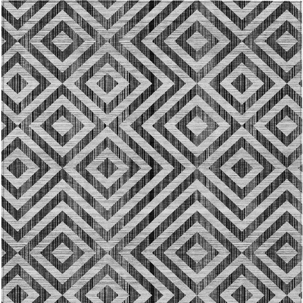Homeroots 3' Stylish Black, Gray & Silver Geometric Washable Rug For Indoor/Outdoor Spaces - Durable Design 8' X 10' Polyester 583693