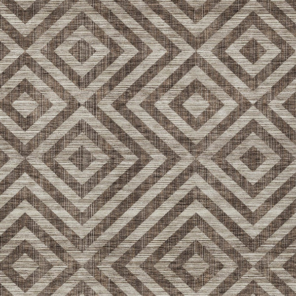 Homeroots 3' Stylish Black, Gray & Silver Geometric Washable Rug For Indoor/Outdoor Spaces - Durable Design 5' X 8' Polyester 583697