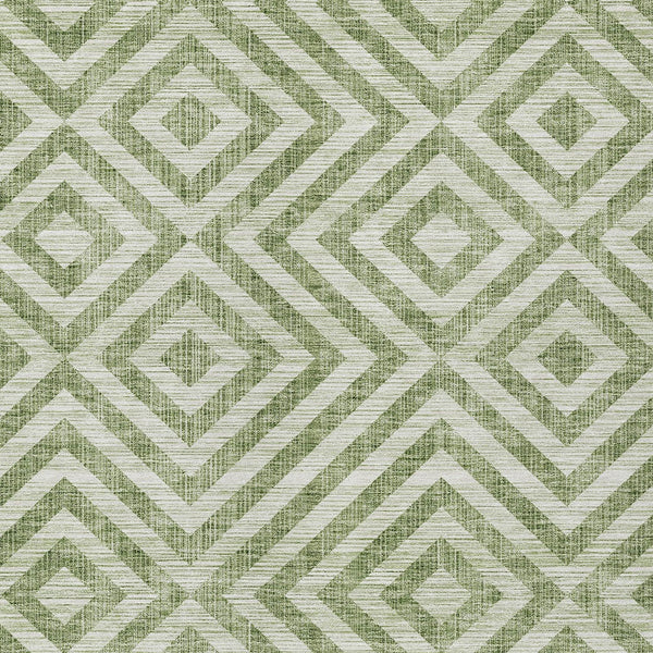 Homeroots 3' Stylish Black, Gray & Silver Geometric Washable Rug For Indoor/Outdoor Spaces - Durable Design 3' X 5' Polyester 583702