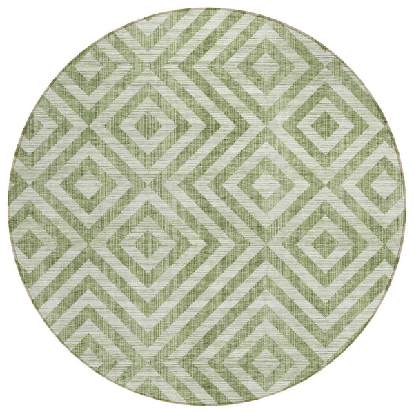 HomeRoots 5' Green and Beige Geometric Area Rug – Durable, Washable Design for Indoor and Outdoor Spaces 8' Round 583704