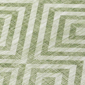 Homeroots 3' Stylish Black, Gray & Silver Geometric Washable Rug For Indoor/Outdoor Spaces - Durable Design 9' X 12' Polyester 583706