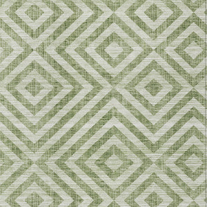 Homeroots 3' Stylish Black, Gray & Silver Geometric Washable Rug For Indoor/Outdoor Spaces - Durable Design 10' X 14' Polyester 583707