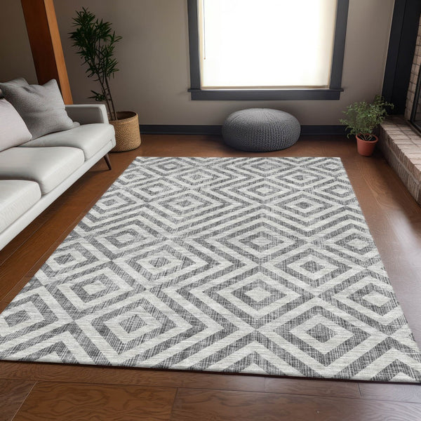 Homeroots 3' Stylish Black, Gray & Silver Geometric Washable Rug For Indoor/Outdoor Spaces - Durable Design 9' X 12' Polyester 583718