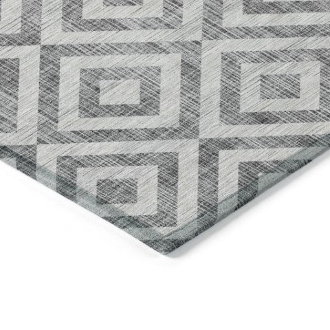 Homeroots 3' Stylish Black, Gray & Silver Geometric Washable Rug For Indoor/Outdoor Spaces - Durable Design 10' X 14' Polyester 583719