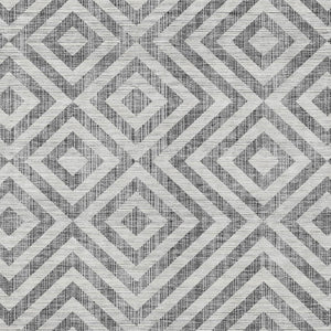 Homeroots 3' Stylish Black, Gray & Silver Geometric Washable Rug For Indoor/Outdoor Spaces - Durable Design 10' X 14' Polyester 583719