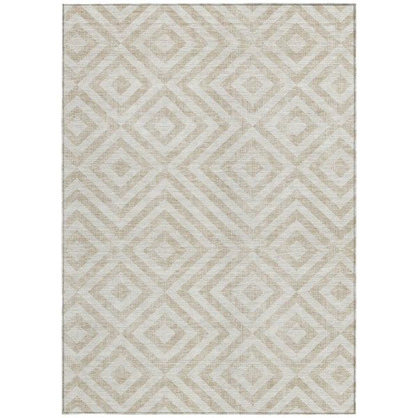 Homeroots 3' Stylish Black, Gray & Silver Geometric Washable Rug For Indoor/Outdoor Spaces - Durable Design 5' X 8' Polyester 583721