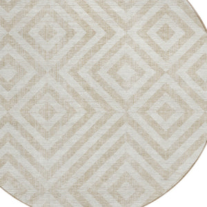 Homeroots 3' Stylish Black, Gray & Silver Geometric Washable Rug For Indoor/Outdoor Spaces - Durable Design 8' Round Polyester 583722