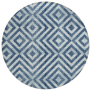 HomeRoots 5' Navy Blue and Ivory Geometric Area Rug - Stylish, Washable, Durable for Indoor and Outdoor Spaces 8' Round 583728