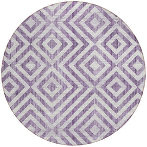 Homeroots 3' Stylish Black, Gray & Silver Geometric Washable Rug For Indoor/Outdoor Spaces - Durable Design 8' Round Polyester 583740