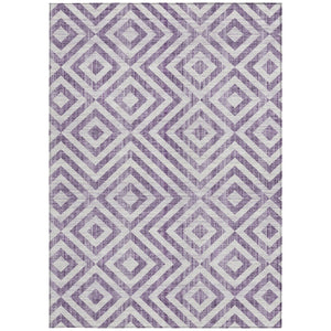 Homeroots 3' Stylish Black, Gray & Silver Geometric Washable Rug For Indoor/Outdoor Spaces - Durable Design 10' X 14' Polyester 583743