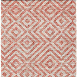 Homeroots 3' Stylish Black, Gray & Silver Geometric Washable Rug For Indoor/Outdoor Spaces - Durable Design 5' X 8' Polyester 583745