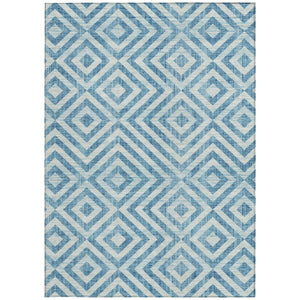 Homeroots 3' Stylish Black, Gray & Silver Geometric Washable Rug For Indoor/Outdoor Spaces - Durable Design 3' X 5' Polyester 583750