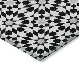 Homeroots 3' Black Gray Silver Floral Medallion Washable Area Rug For Stylish Indoor & Outdoor Spaces 8' X 10' Polyester 583765