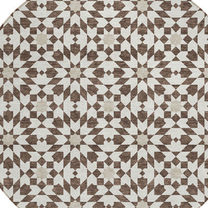 Homeroots 3' Black Gray Silver Floral Medallion Washable Area Rug For Stylish Indoor & Outdoor Spaces 8' Round Polyester 583770