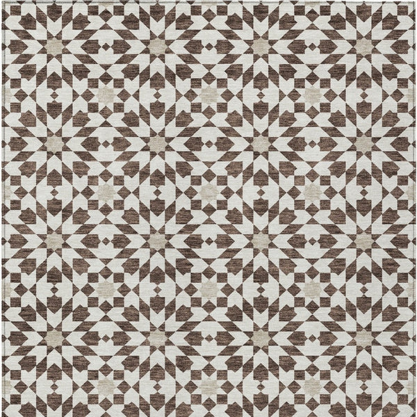 Homeroots 3' Black Gray Silver Floral Medallion Washable Area Rug For Stylish Indoor & Outdoor Spaces 9' X 12' Polyester 583772