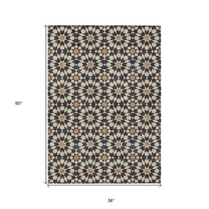Homeroots 3' Black Gray Silver Floral Medallion Washable Area Rug For Stylish Indoor & Outdoor Spaces 3' X 5' Polyester 583774