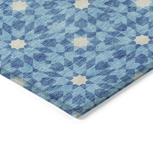 Homeroots 3' Black Gray Silver Floral Medallion Washable Area Rug For Stylish Indoor & Outdoor Spaces 5' X 8' Polyester 583787