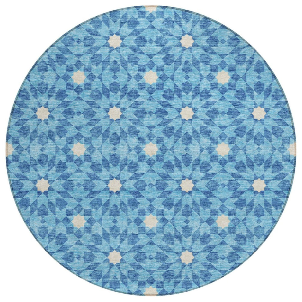 HomeRoots 5' Denim Blue Floral Medallion Area Rug - Washable, Durable Design for Indoor & Outdoor Spaces 8' Round 583788