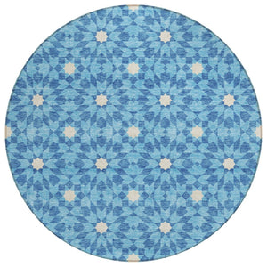 HomeRoots 5' Denim Blue Floral Medallion Area Rug - Washable, Durable Design for Indoor & Outdoor Spaces 8' Round 583788