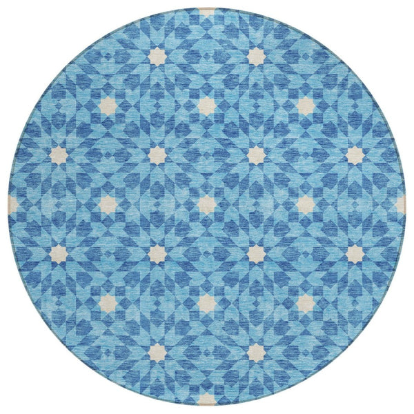 HomeRoots 5' Denim Blue Floral Medallion Area Rug - Washable, Durable Design for Indoor & Outdoor Spaces 8' Round 583788