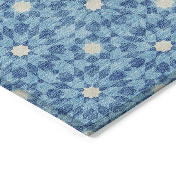 Homeroots 3' Black Gray Silver Floral Medallion Washable Area Rug For Stylish Indoor & Outdoor Spaces 8' X 10' Polyester 583789