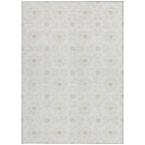 Homeroots 3' Black Gray Silver Floral Medallion Washable Area Rug For Stylish Indoor & Outdoor Spaces 3' X 5' Polyester 583798