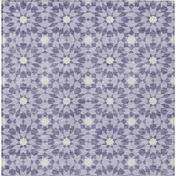 Homeroots 3' Black Gray Silver Floral Medallion Washable Area Rug For Stylish Indoor & Outdoor Spaces 5' X 8' Polyester 583805