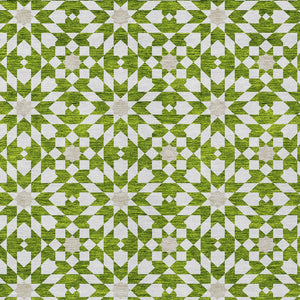 Homeroots 3' Black Gray Silver Floral Medallion Washable Area Rug For Stylish Indoor & Outdoor Spaces 8' X 10' Polyester 583813