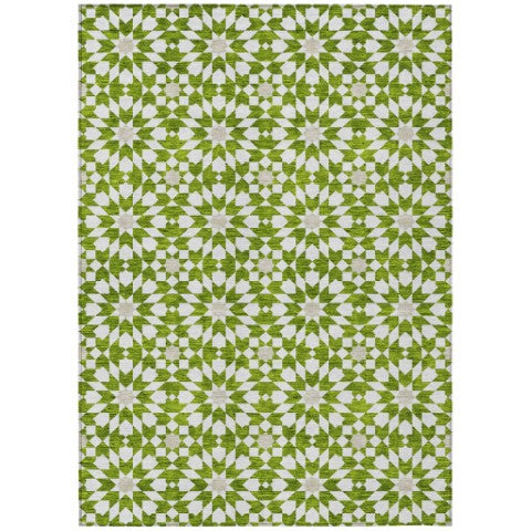 Homeroots 3' Black Gray Silver Floral Medallion Washable Area Rug For Stylish Indoor & Outdoor Spaces 9' X 12' Polyester 583814