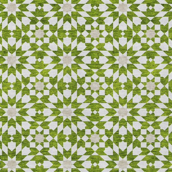 Homeroots 3' Black Gray Silver Floral Medallion Washable Area Rug For Stylish Indoor & Outdoor Spaces 9' X 12' Polyester 583814