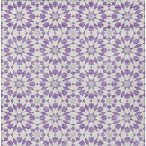 Homeroots 3' Black Gray Silver Floral Medallion Washable Area Rug For Stylish Indoor & Outdoor Spaces 3' X 5' Polyester 583816