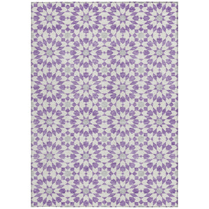 Homeroots 3' Black Gray Silver Floral Medallion Washable Area Rug For Stylish Indoor & Outdoor Spaces 8' X 10' Polyester 583819